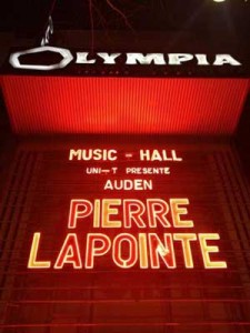 Pierre Lapointe enflamme l'Olympia et invite Matthieu Chedid à la fête