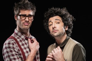 Fills Monkey : un fabuleux duo de percussionnistes enchante l’Européen !